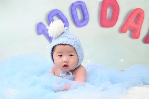 诸暨1岁宝宝睡觉翻来覆去